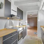3 Bedroom Lovely In Feriehus