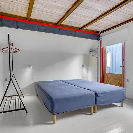 3 Bedroom Lovely In 度假居 *